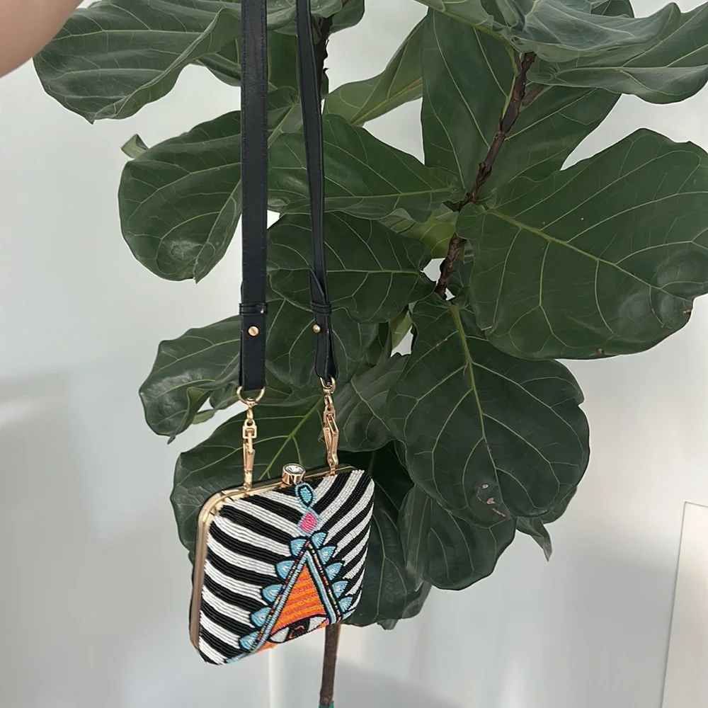 Evil eye hand beaded 🧿 bag - Picture 4 of 12